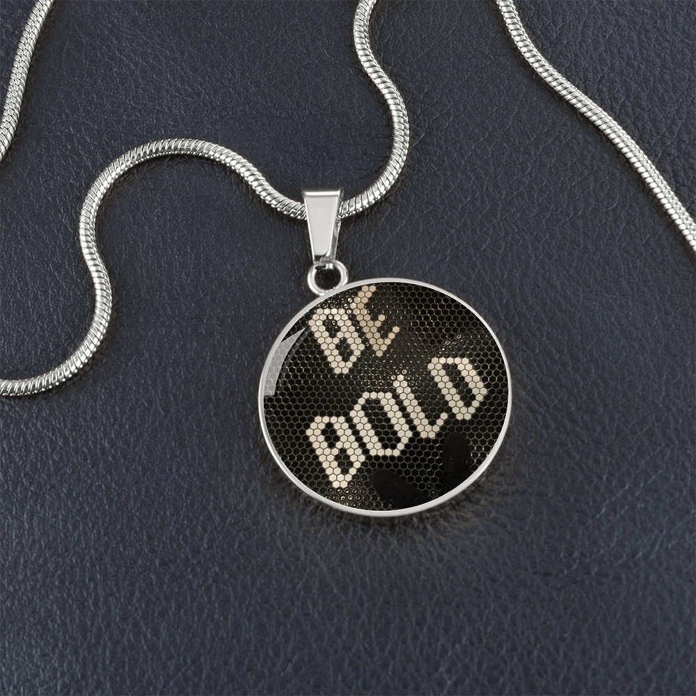 Luxury Graphic Circle Necklace